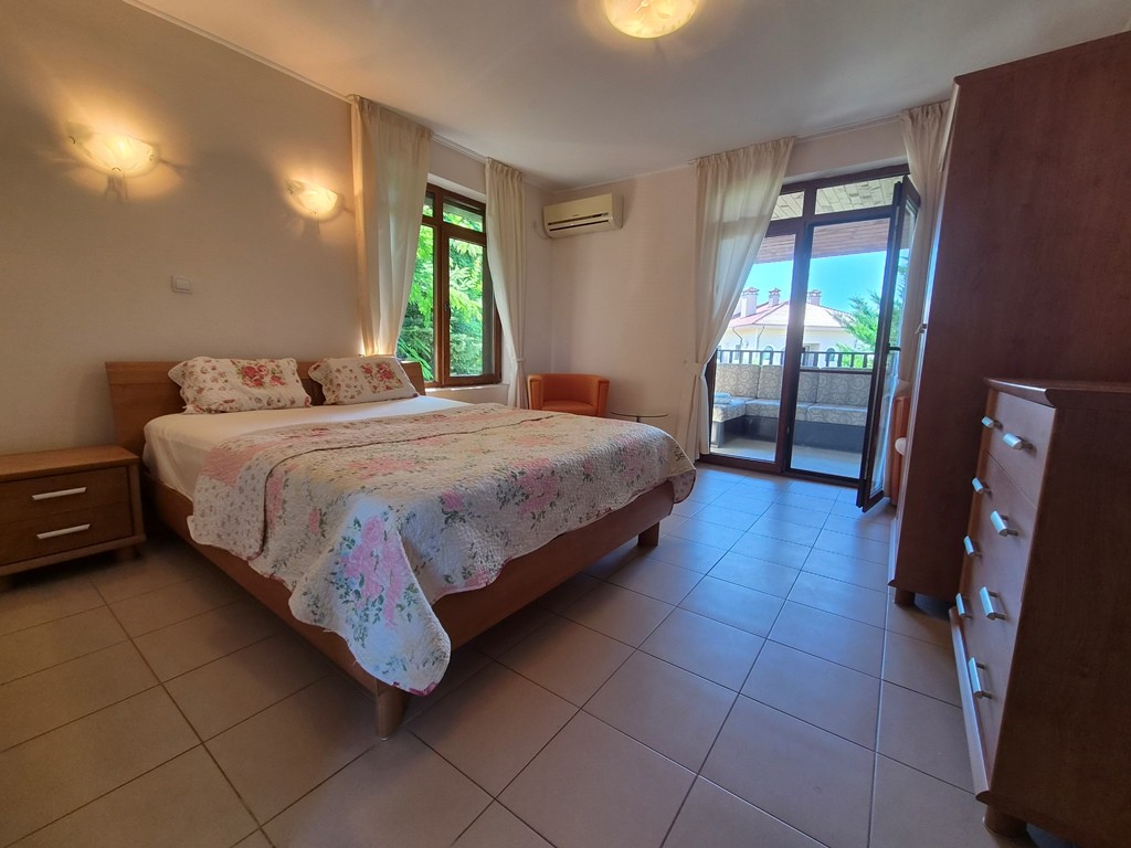 Koszarica Bułgaria Dom Hill Top Villas