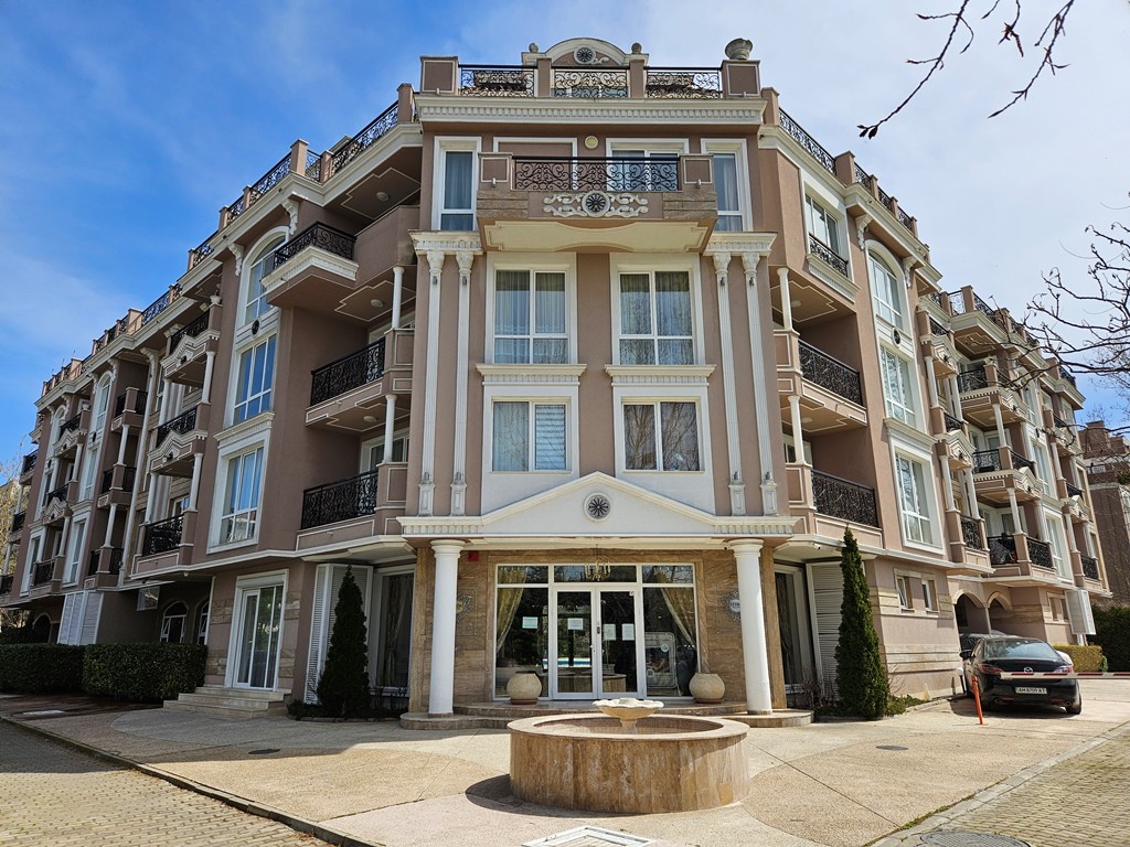 Słoneczny Brzeg Bułgaria 3-pokojowy Apartament Izida Palace