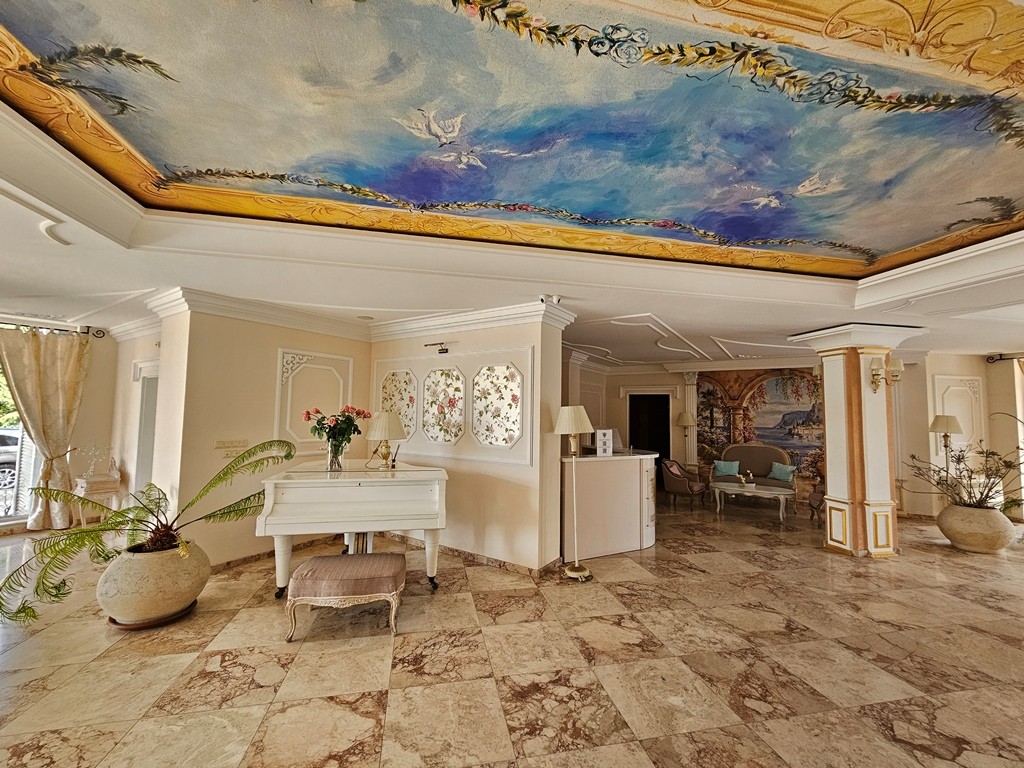 Słoneczny Brzeg Bułgaria 3-pokojowy Apartament Izida Palace