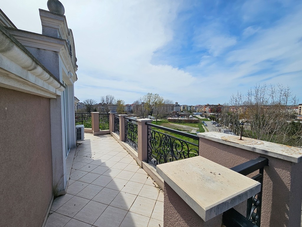Słoneczny Brzeg Bułgaria 3-pokojowy Apartament Izida Palace